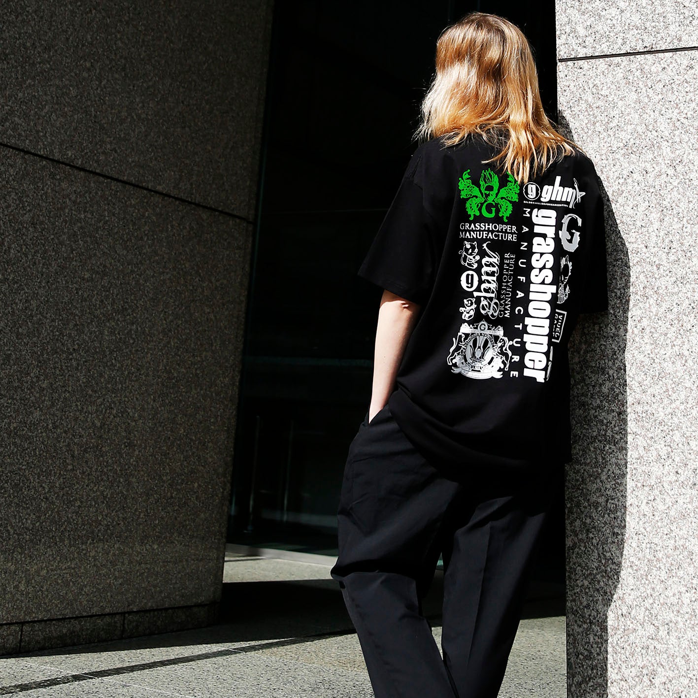 GhM LOGO HISTORY-2 TEE / BLACK