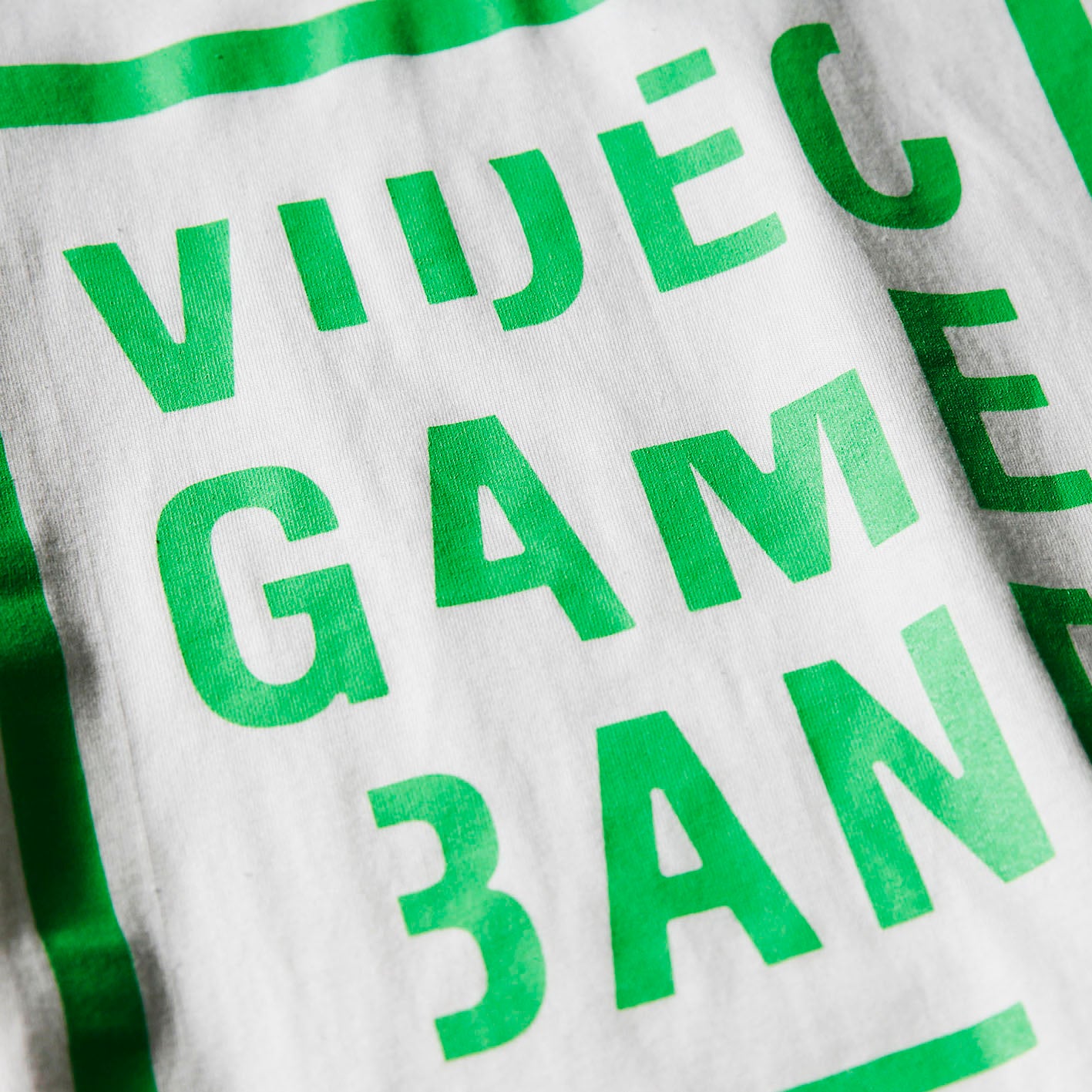 VGB TEE / WHITE